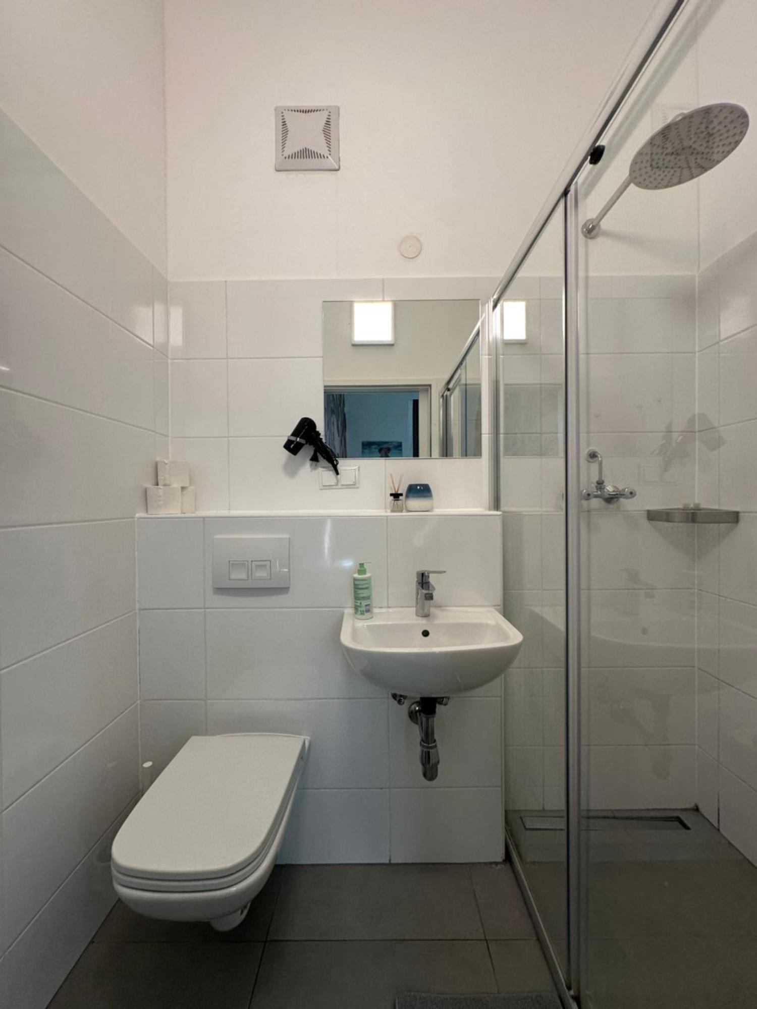 Housingplus Vienne Extérieur photo